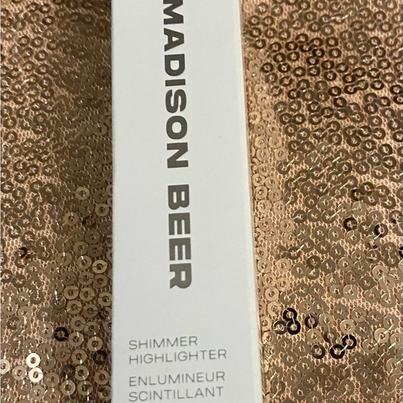 Highlighter | Morphe Madison Beer Shimmer Highlighter Enter Galactic - Picture 2 of 4